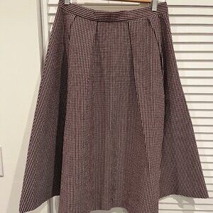 Forever 21 burgundy and beige checkered knee-length skirt size M